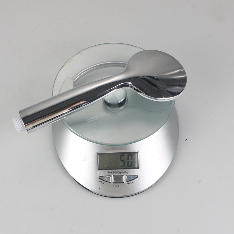 Apa kelebihan menggunakan kepala shower stainless steel dibandingkan bahan lainnya?