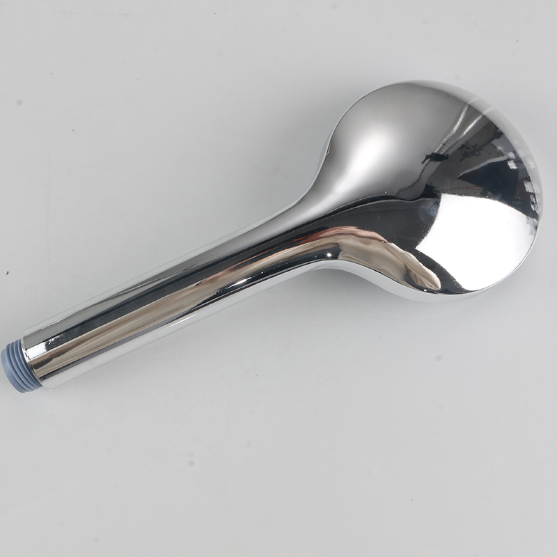 Apakah selang fleksibel shower stainless steel aman untuk penggunaan air panas?